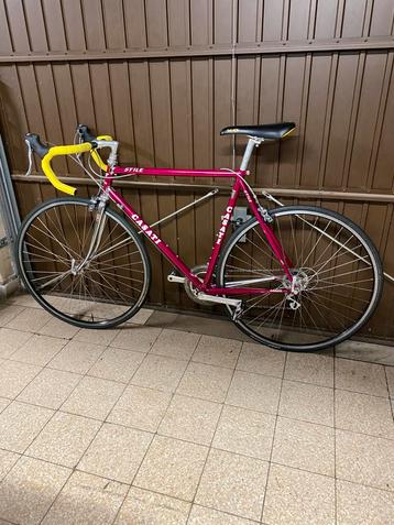 CASATI stile koersfiets retro beschikbaar voor biedingen