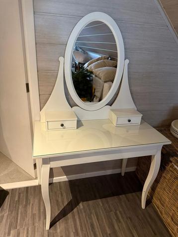 Kaptafel Hemnes Ikea beschikbaar voor biedingen