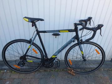 Koersfiets muddyfox frame hoogte 60cm in goede staat  beschikbaar voor biedingen