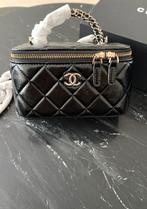 Chanel vanity tas, Handtassen en Accessoires, Tassen | Damestassen, Ophalen of Verzenden, Nieuw, Zwart, Handtas