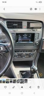 VW Golf 7 Radio/Scherm + Frame + Carkit Bury, Auto diversen, Autoradio's, Ophalen, Zo goed als nieuw