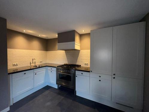 Landelijke Hoekkeuken + Boretti + Graniet + GEDEMONTEERD, Huis en Inrichting, Keuken | Complete keukens, Zo goed als nieuw, Hoekkeuken
