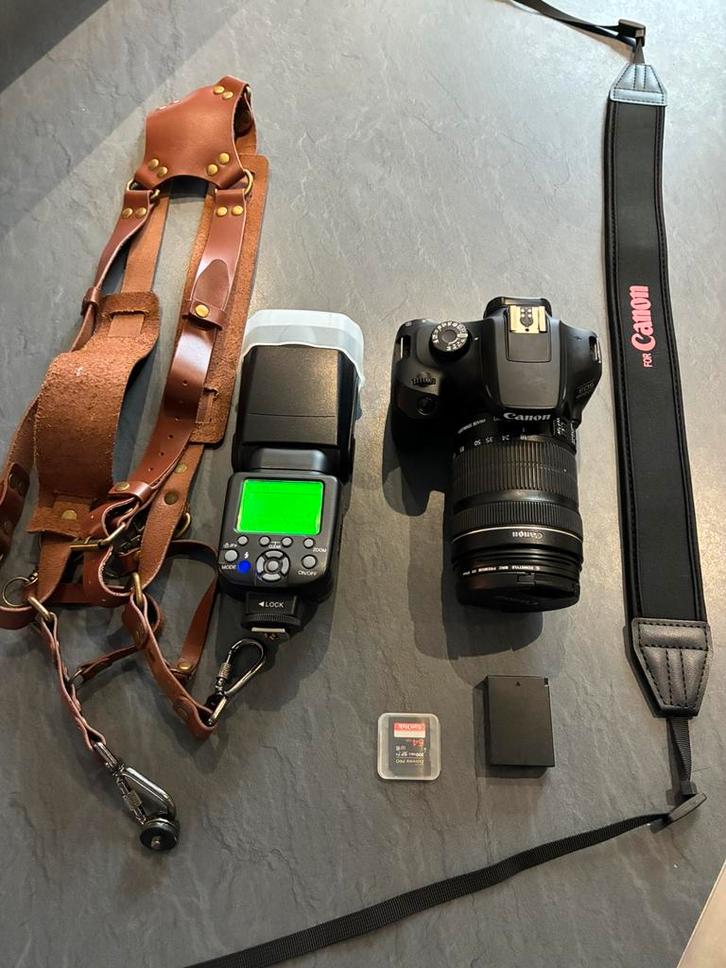 Canon 4000D plus toebehoren, TV, Hi-fi & Vidéo, Appareils photo analogiques, Comme neuf, Canon, Enlèvement