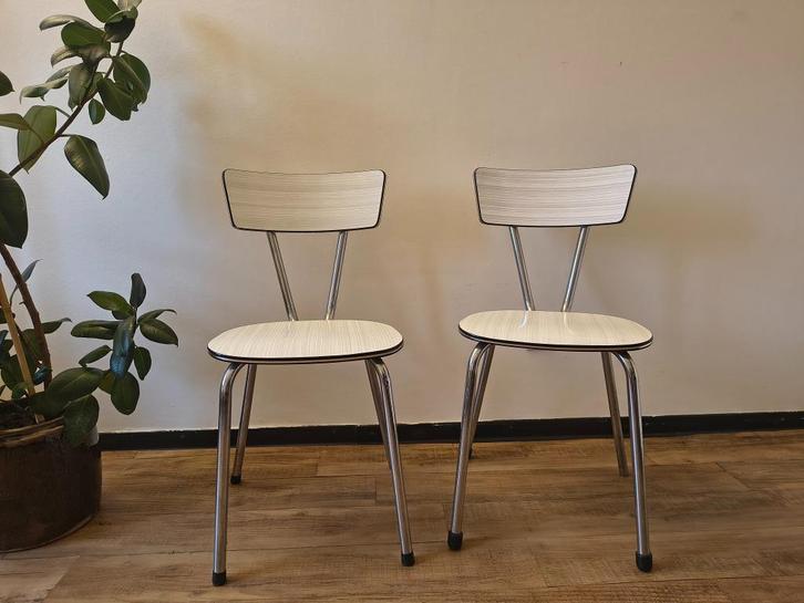 2 formica stoeltjes, Antiek en Kunst, Antiek | Meubels | Stoelen en Sofa's, Ophalen