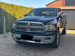 Dodge Ram 1500 Laramie 5.7 Hemi 2011, Auto's, Automaat, Zwart, 2530 kg, 5 zetels