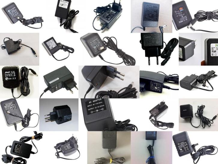 27 verschillende AC/DC adapters - Adapter - 220 volt, Audio, Tv en Foto, Opladers, Zo goed als nieuw, Ophalen of Verzenden
