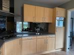 Volledige Keuken - Gratis, Huis en Inrichting, Keuken | Complete keukens, Ophalen, Gebruikt, Overige materialen, Bruin