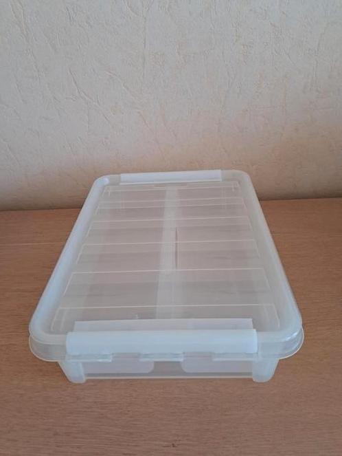 Boîte en plastique avec couvercle  + insert, Doe-het-zelf en Bouw, Kratten en Dozen, Zo goed als nieuw, Doos, Ophalen