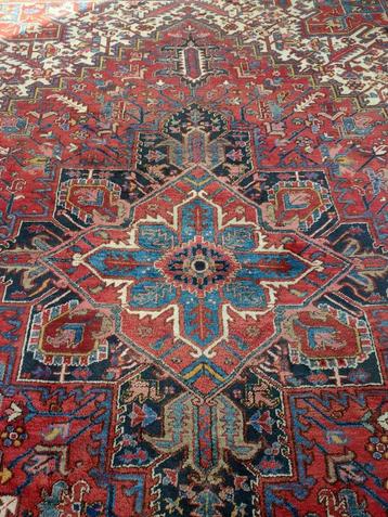Perzisch tapijt heriz (iran) in perfecte staat