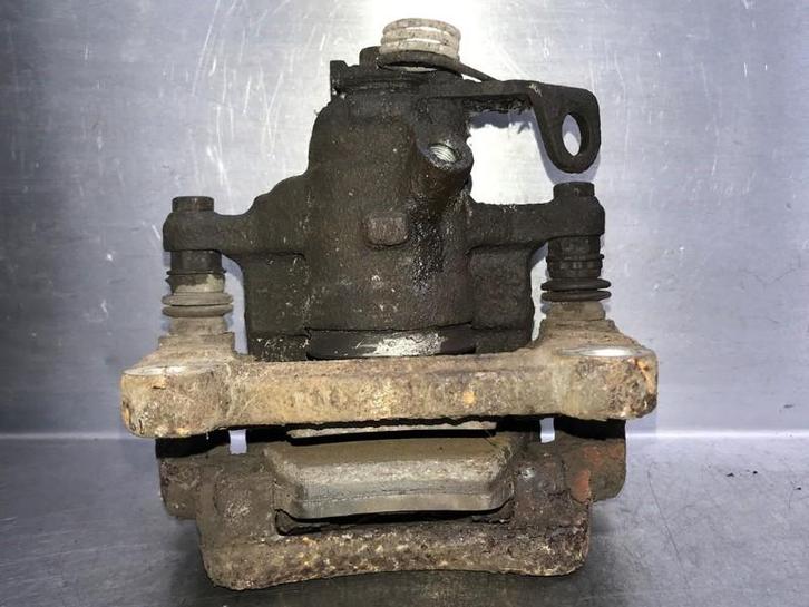 REMKLAUW RECHTS ACHTER Nissan Primastar (01-2002/12-2006), Auto-onderdelen, Remmen en Aandrijving, Nissan, Gebruikt