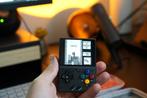 Miyoo Mini V4 + Carte SD Sandisk Ultra 64gb sous Onion OS, Games en Spelcomputers, Spelcomputers | Overige, Ophalen of Verzenden