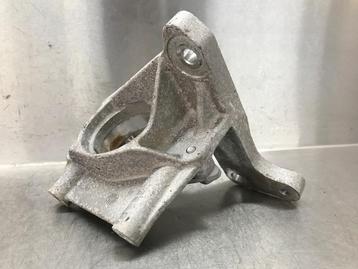 SUPPORT Nissan X-Trail (T32) (01-2013/12-2022), Utilisé, Nissan