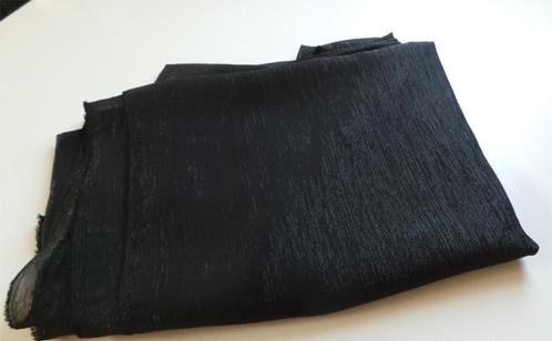0011) 150x200cm mousseline noir avec fil pailleté, Hobby & Loisirs créatifs, Tissus & Chiffons, Neuf, Polyester, 120 cm ou plus