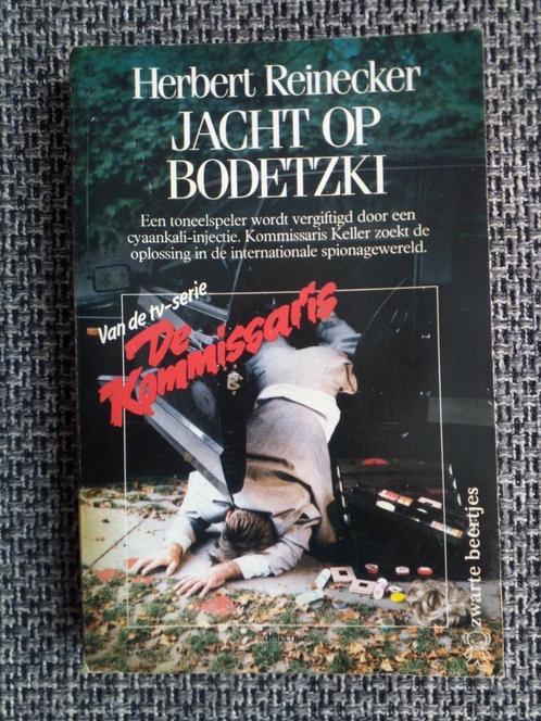Herbert Reinecker - Jacht op Bodetzki / De strandjutter, Boeken, Detectives, Gelezen, Ophalen of Verzenden