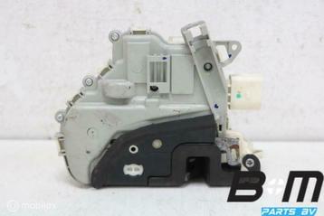 Portierslot linksvoor Audi A6 4G Limo 8J1837015C beschikbaar voor biedingen