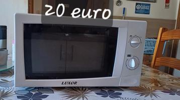 Micro-ondes 20 euro beschikbaar voor biedingen