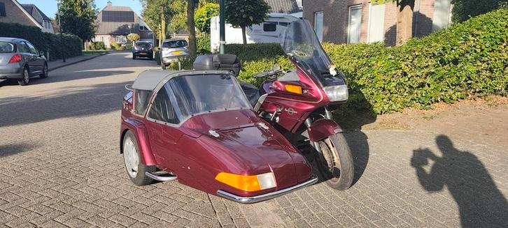 Motor met zijspan. Honda ST1100 met EZS TPSL, Motoren, Motoren | Zijspanmotoren, Ophalen