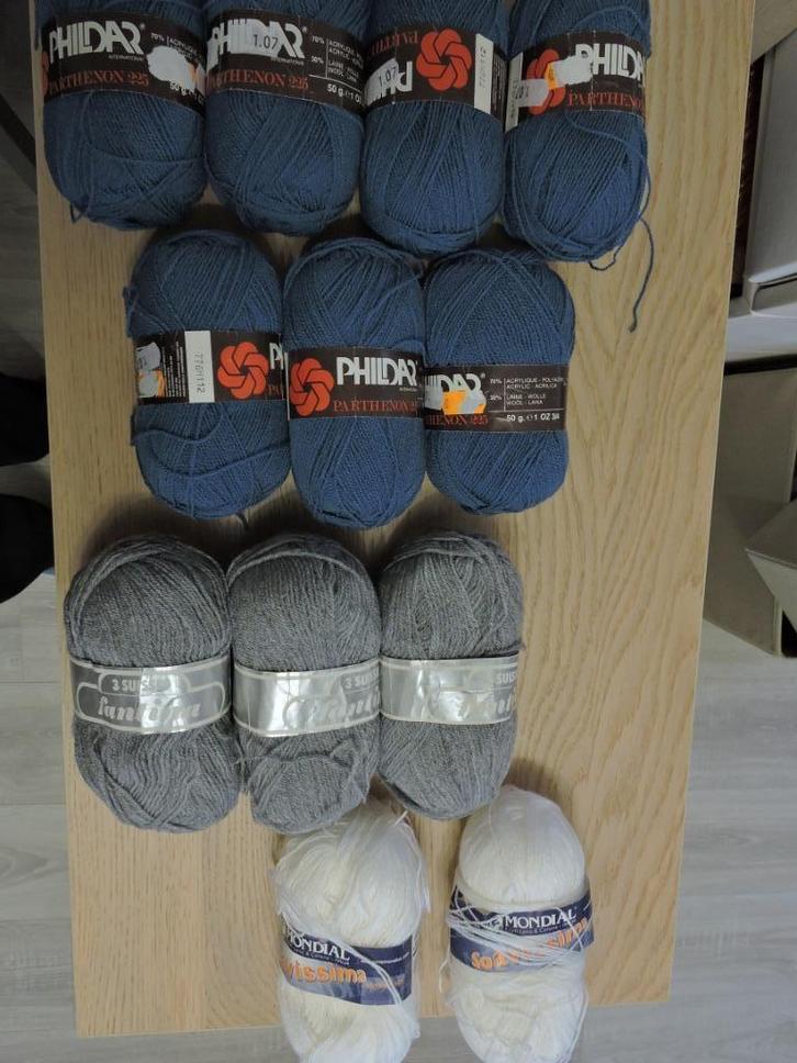 mooi lot fijne breiwol / garen 10x50gr 2x 47 gr 12 bollen, Hobby en Vrije tijd, Breien en Haken, Zo goed als nieuw, Breien of Haken