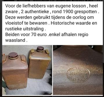 Antieke gres potten beschikbaar voor biedingen