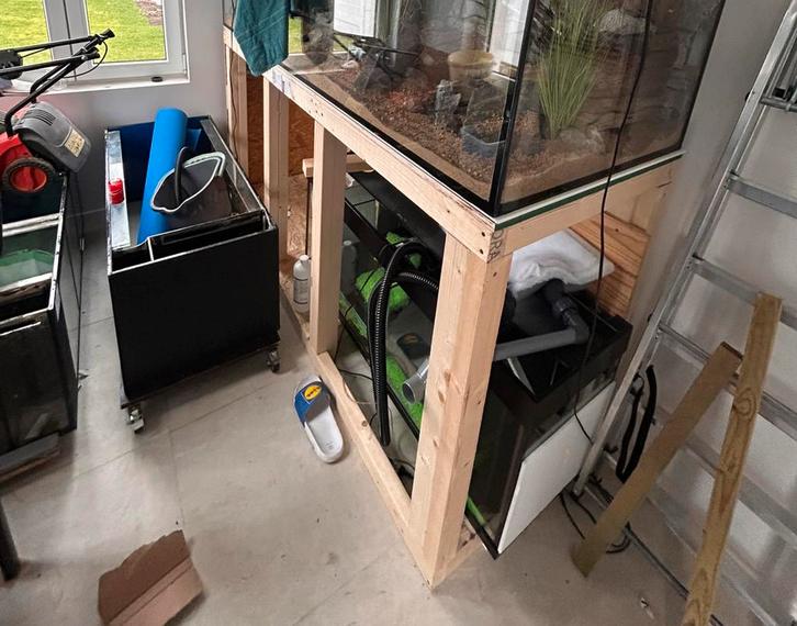 Houten frame/stelling aquarium., Bricolage & Construction, Bois & Planches, Comme neuf, Enlèvement