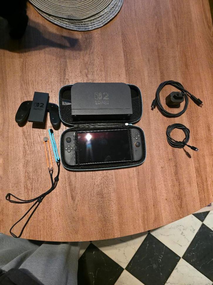 Nintendo switch 2, Games en Spelcomputers, Games | Nintendo Switch, Zo goed als nieuw, Overige genres, 3 spelers of meer, Vanaf 7 jaar