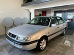 V.W // PASSAT //, Automaat, Zwart, Bedrijf, 5 zetels