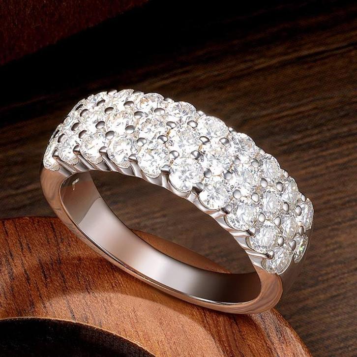 Nieuwe ring, 1.86 karaat, Handtassen en Accessoires, Ringen, Nieuw, Dame, Kleiner dan 17, Wit, Met edelsteen, Verzenden