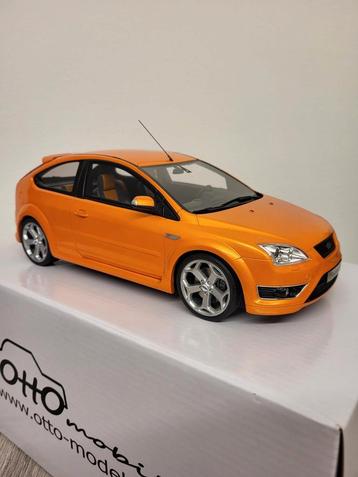 1:18 OttO OttOmobile OT961 Ford Focus Mk2 ST 2.5 beschikbaar voor biedingen