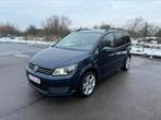 Vw Tuaran 2.0L euro5  7place km300:000 année(12)2010, Auto's, Volkswagen, Voorwielaandrijving, Euro 5, Stof, 1989 cc