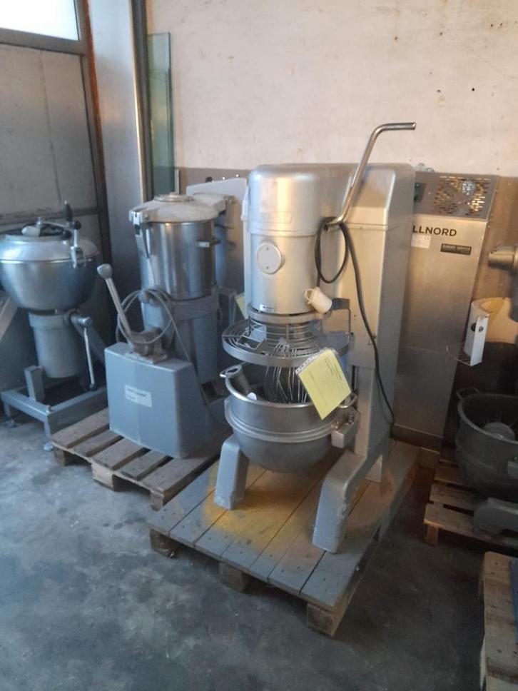 Recherché : machines de boulangerie, d'hôtellerie, Bricolage & Construction, Ventilation & Extraction, Comme neuf, Enlèvement