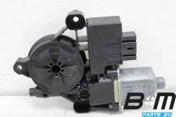 Raammotor rechtsachter VW Golf 8 5Q0959407C beschikbaar voor biedingen