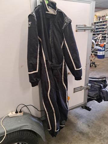 kart pak sparco beschikbaar voor biedingen