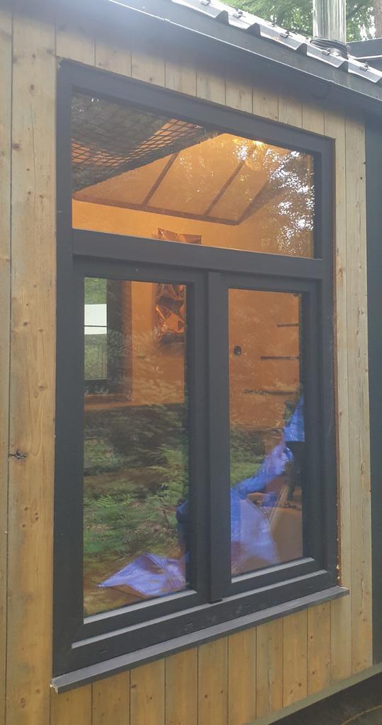 Zwart Rehau PVC raam 1780x1250mm, Doe-het-zelf en Bouw, Raamkozijnen en Schuifdeuren, Nieuw, Raamkozijn, Kunststof, 150 tot 225 cm