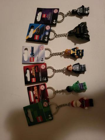 Lego sleutelhangers beschikbaar voor biedingen