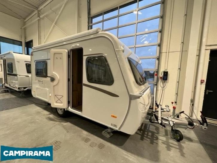 Eriba Hymer Nova Light 465 met mover & luifel en GRATIS AIR, Caravans en Kamperen, Caravans, Bedrijf, tot en met 4, 750 - 1000 kg