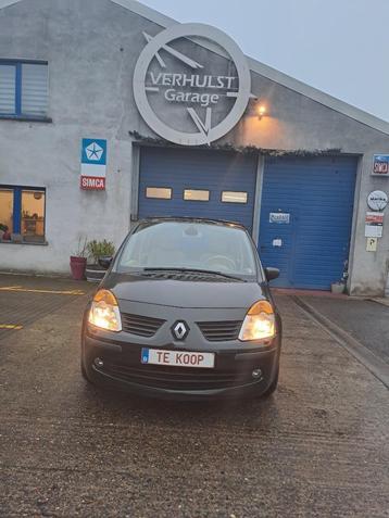 Modus 1.4 benz van 2005 met 168.000 km gekeurd voor verkoop beschikbaar voor biedingen