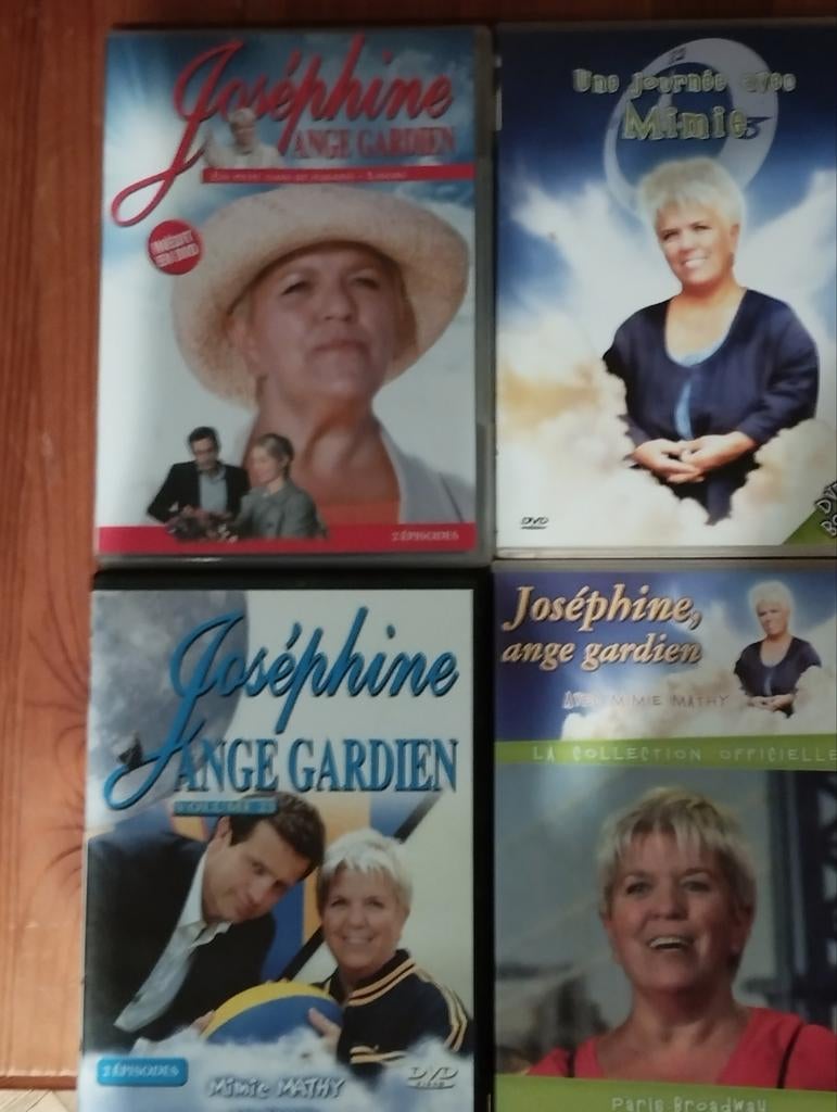 Lot de 4 DVD Joséphine Ange gardien, CD & DVD, Enlèvement ou Envoi, Comme neuf