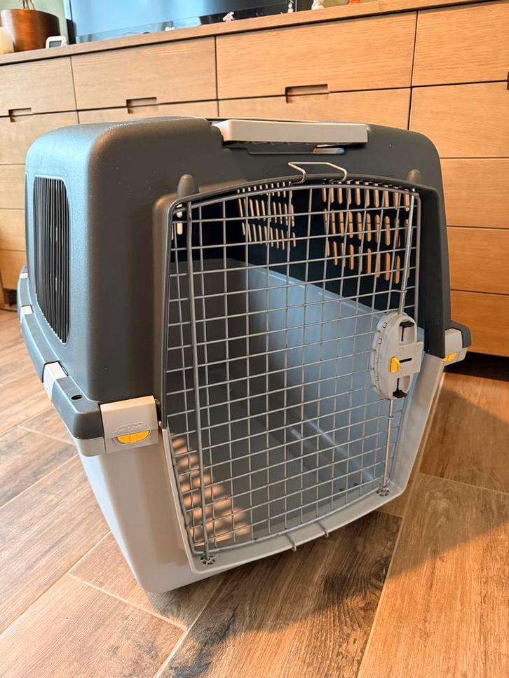 Hondenbench 92 x 64 x 64 cm - nieuwstaat!, Dieren en Toebehoren, Transportboxen, Zo goed als nieuw, Ophalen