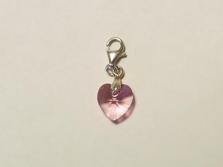 Sterling zilveren bedel roze Swarovski hartje, Bijoux, Sacs & Beauté, Bracelets à breloques, Comme neuf, Autres marques, Argent