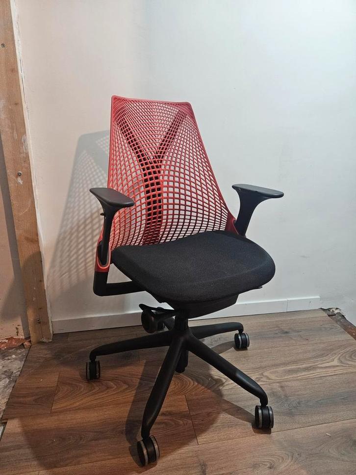 Herman Miller Sayl Gaming Chair bureaustoel, Kinderen en Baby's, Buggy's, Zo goed als nieuw, Ophalen