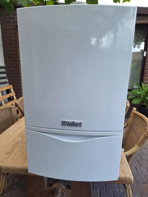 Condensatieketel Vaillant, Doe-het-zelf en Bouw, Chauffageketels en Boilers, Gebruikt, Geiser, Aardgas, Ouder dan 10 jaar, Ophalen