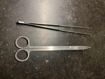 aquarium schaar en pincet beschikbaar voor biedingen