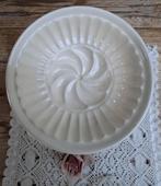 Ronde creme aardewerk puddingvorm, Ophalen of Verzenden