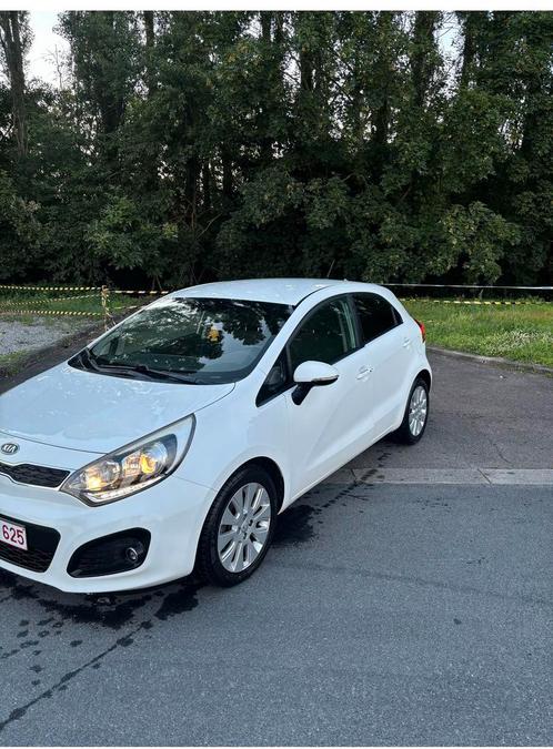 Kia rio 1.1 Crdi, Auto's, Hyundai, Particulier, Overige modellen, ABS, Airbags, Airconditioning, Alarm, Bluetooth, Bochtverlichting