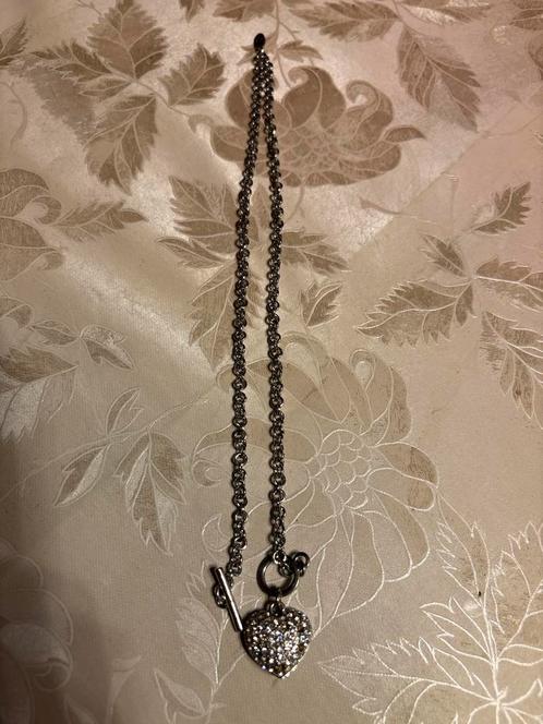 3 kettingen, Handtassen en Accessoires, Kettingen, Zo goed als nieuw, Ophalen