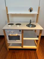 Keukentje Kid's Concept, Kinderen en Baby's, Ophalen, Zo goed als nieuw, Hout, Speelkeuken