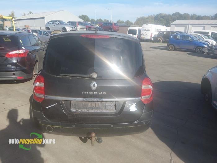 Achterbumper van een Renault Modus (NV676), Auto-onderdelen, Carrosserie, Bumper, Renault, Gebruikt, 3 maanden garantie