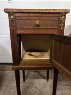 Table de nuit, Maison & Meubles, Enlèvement, Utilisé