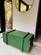 Coffre de ferme ancien en bois, Enlèvement