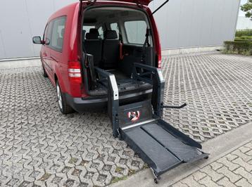 Volkswagen Caddy 1.6 TDi DSG 5-Zit Rolstoel met lift beschikbaar voor biedingen
